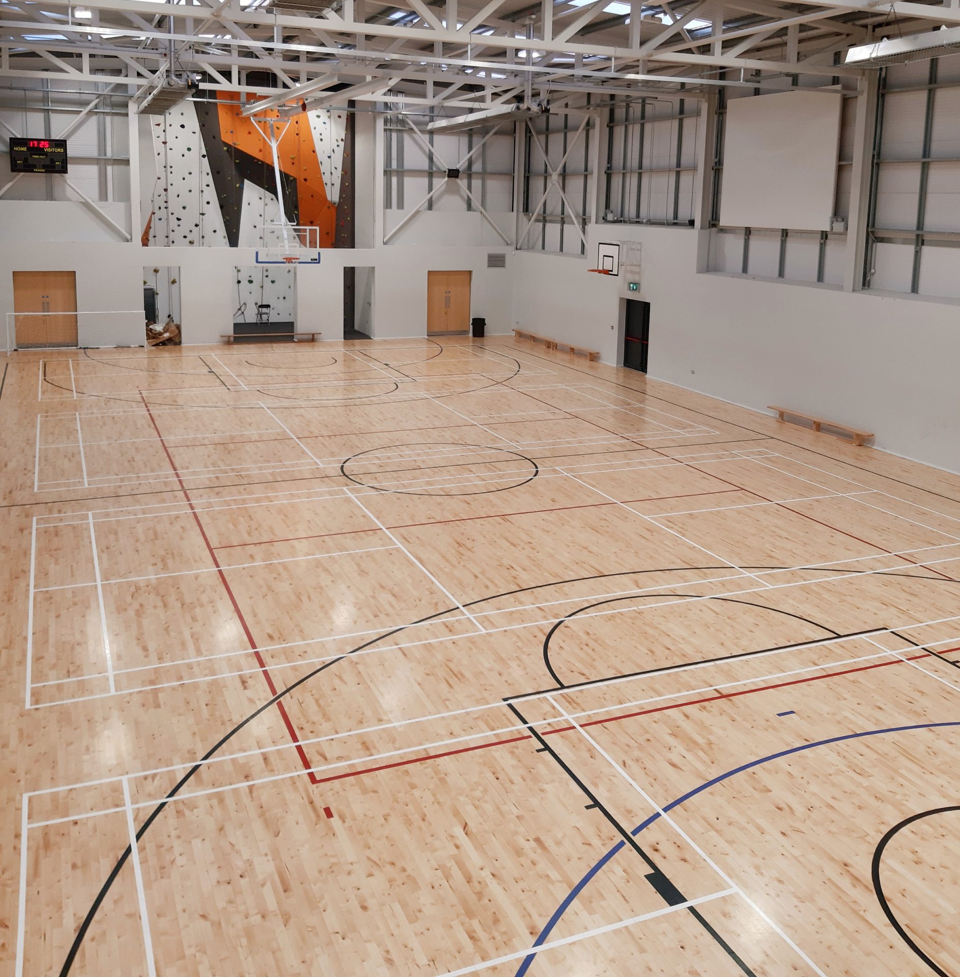 Balbriggan Sports Centre - Sports Hall