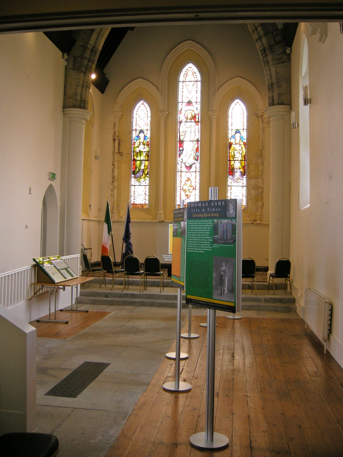 Saint Maccullins Community Centre - Interior